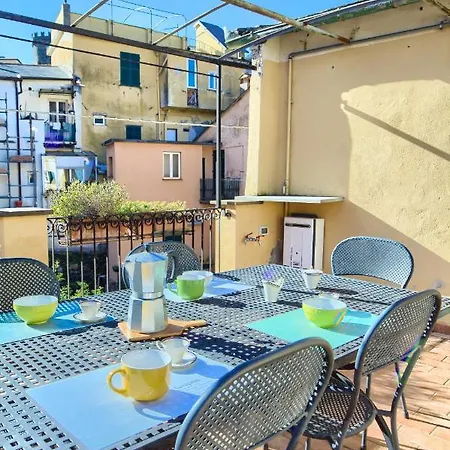 Chiara House Апартаменты Леванто