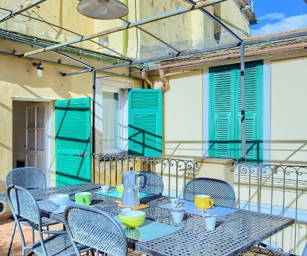 Chiara House *