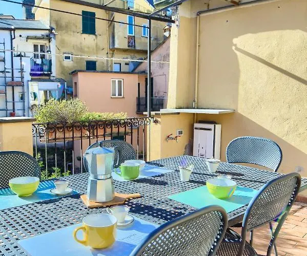Chiara House Апартаменты Леванто